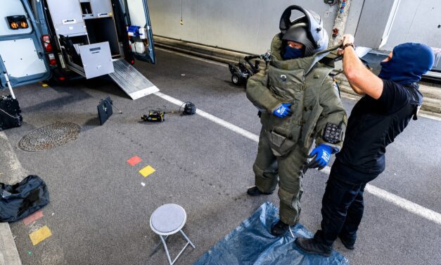 Bomb disposal experts train for danger