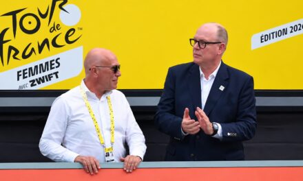 Prince Albert honours Tour de France Femmes final
