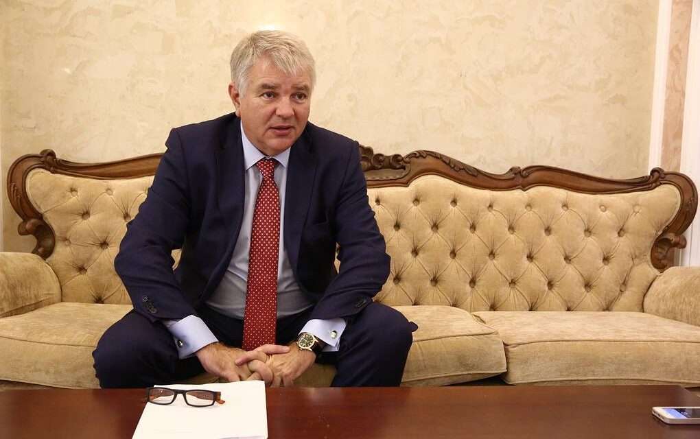 Putin dismisses Russian ambassador to France and Monaco