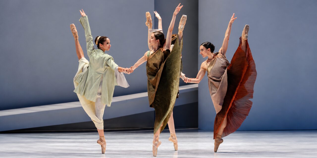 Ballets de Monte-Carlo is back en pointe       