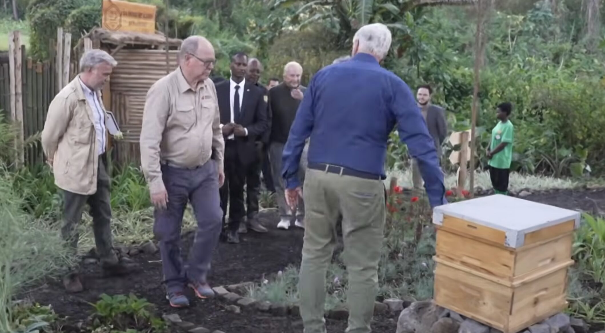 Bee-made cream offers new hope for acne sufferers whilst supporting Rwandan beekeepers